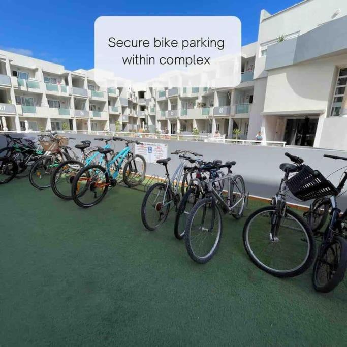 La Cabanana - Apartment W Pool And High-Speed Wifi คอร์ราเลโฮ ภายนอก รูปภาพ